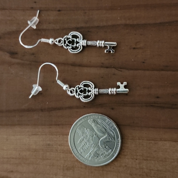 Key Earrings - Picture 1 of 1